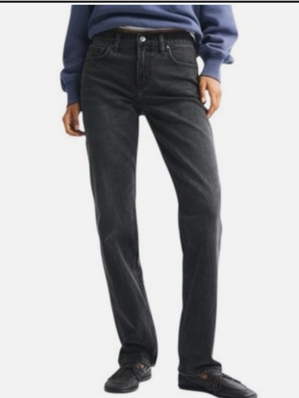 Abercrombie Curve Love 90s Straight Ultra High rise jeans 28